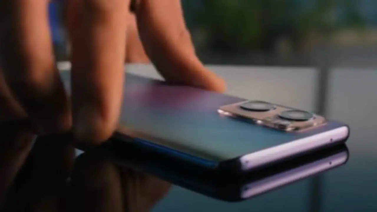 இந்தியாவில் ஓப்போ ரெனோ 7 5G ப்ரீ ஆர்டர் துவக்கம் கூடவே ஆஃபர்களும் அறிவிப்பு