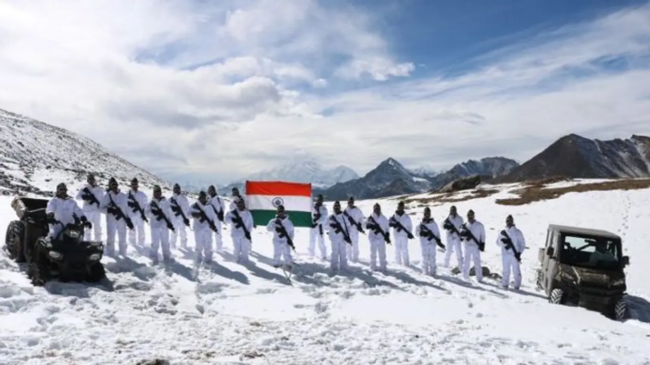 Story behind viral photo of soldiers armed with 7.62mm SiG Sauer rifles Story behind viral photo of soldiers armed with 7.62mm SiG Sauer rifles