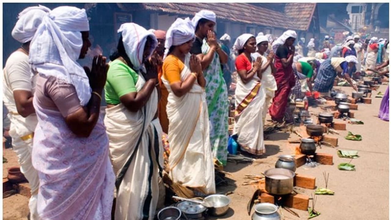 Kerala Festivals : ഉത്സവങ്ങൾക്ക് ഇളവ്; പരമാവധി പങ്കെടുക്കാവുന്നവരുടെ എണ്ണം 1500 ആക്കി Kerala Festivals : ഉത്സവങ്ങൾക്ക് ഇളവ്; പരമാവധി പങ്കെടുക്കാവുന്നവരുടെ എണ്ണം 1500 ആക്കി