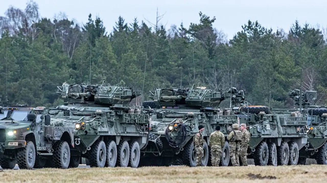 बेलारूस ने यूक्रेन पर दागे मिसाइल, लुकाशेंकों बोले हम अभी सह रहे, अगर जवाब देंगे तो दुनिया देखेगी बेलारूस ने यूक्रेन पर दागे मिसाइल, लुकाशेंकों बोले हम अभी सह रहे, अगर जवाब देंगे तो दुनिया देखेगी