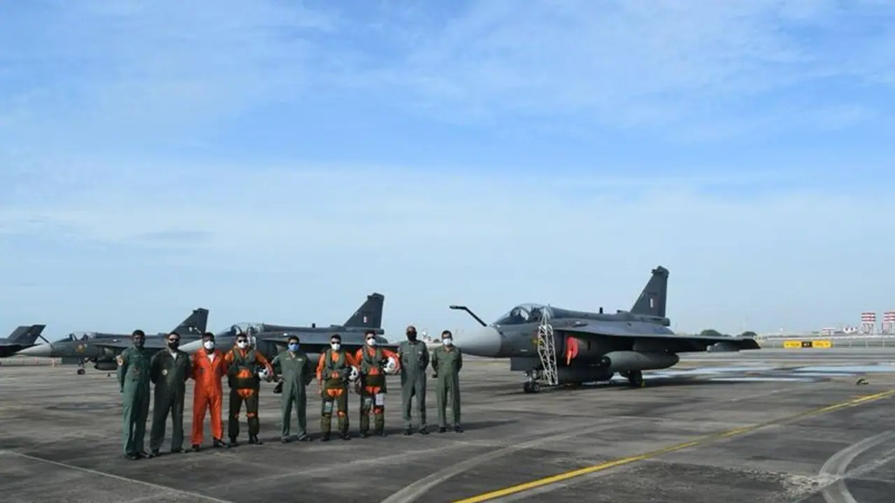 India’s homegrown fighter jets LCA Tejas to enthral spectators at Singapore Air Show 2022 India’s homegrown fighter jets LCA Tejas to enthral spectators at Singapore Air Show 2022