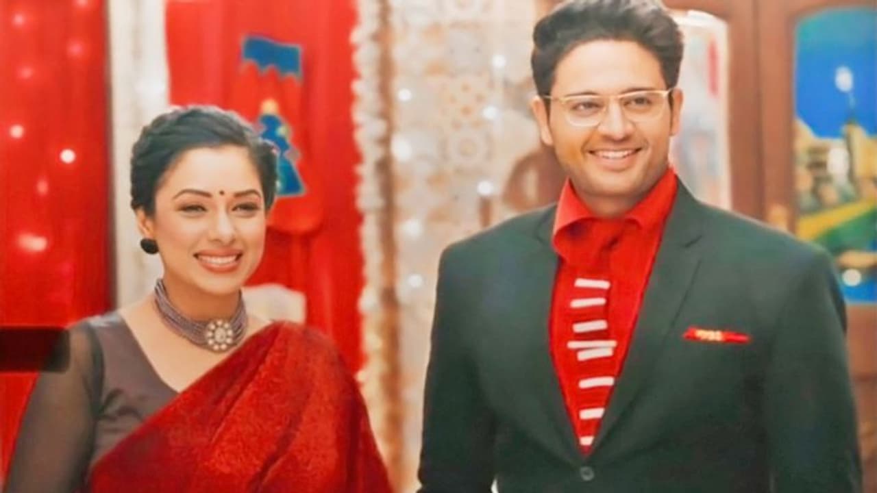 Valentine Day पर अनुज को प्रपोज करेगी Anupamaa, रेड शिफॉन साड़ी में करेगी अपने प्यार का इजहार Valentine Day पर अनुज को प्रपोज करेगी Anupamaa, रेड शिफॉन साड़ी में करेगी अपने प्यार का इजहार