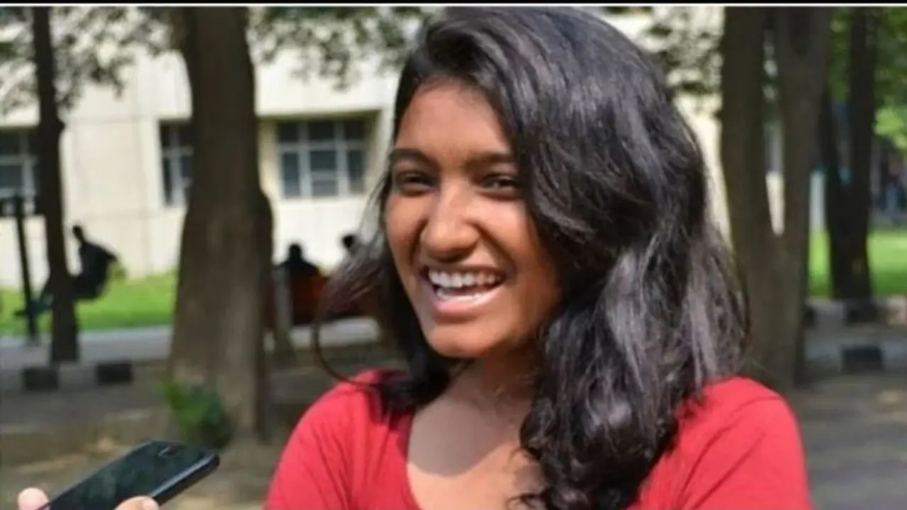 कोशिश करने वालों की हार नहीं होती: इंटरव्यू में 50 बार फेल मगर निराश नहीं हुई, अब गूगल ने दी 1 करोड़ की नौकरी कोशिश करने वालों की हार नहीं होती: इंटरव्यू में 50 बार फेल मगर निराश नहीं हुई, अब गूगल ने दी 1 करोड़ की नौकरी