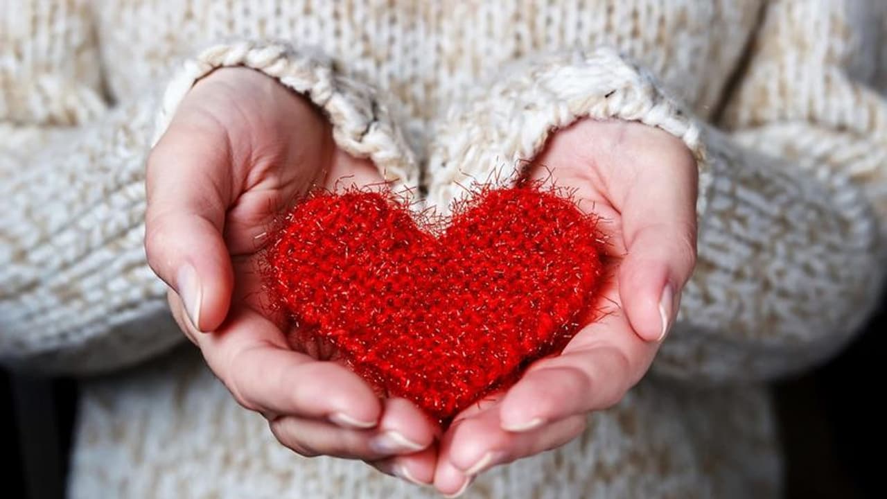 Valentine's Day Wishes : പ്രണയ ദിനത്തിൽ കൈമാറാം ഈ ആശംസകൾ Valentine's Day Wishes : പ്രണയ ദിനത്തിൽ കൈമാറാം ഈ ആശംസകൾ