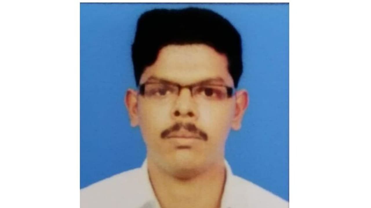 Expat Died: ആശുപത്രിയിൽ ചികിത്സയിലായിരുന്ന പ്രവാസി മലയാളി മരിച്ചു Expat Died: ആശുപത്രിയിൽ ചികിത്സയിലായിരുന്ന പ്രവാസി മലയാളി മരിച്ചു