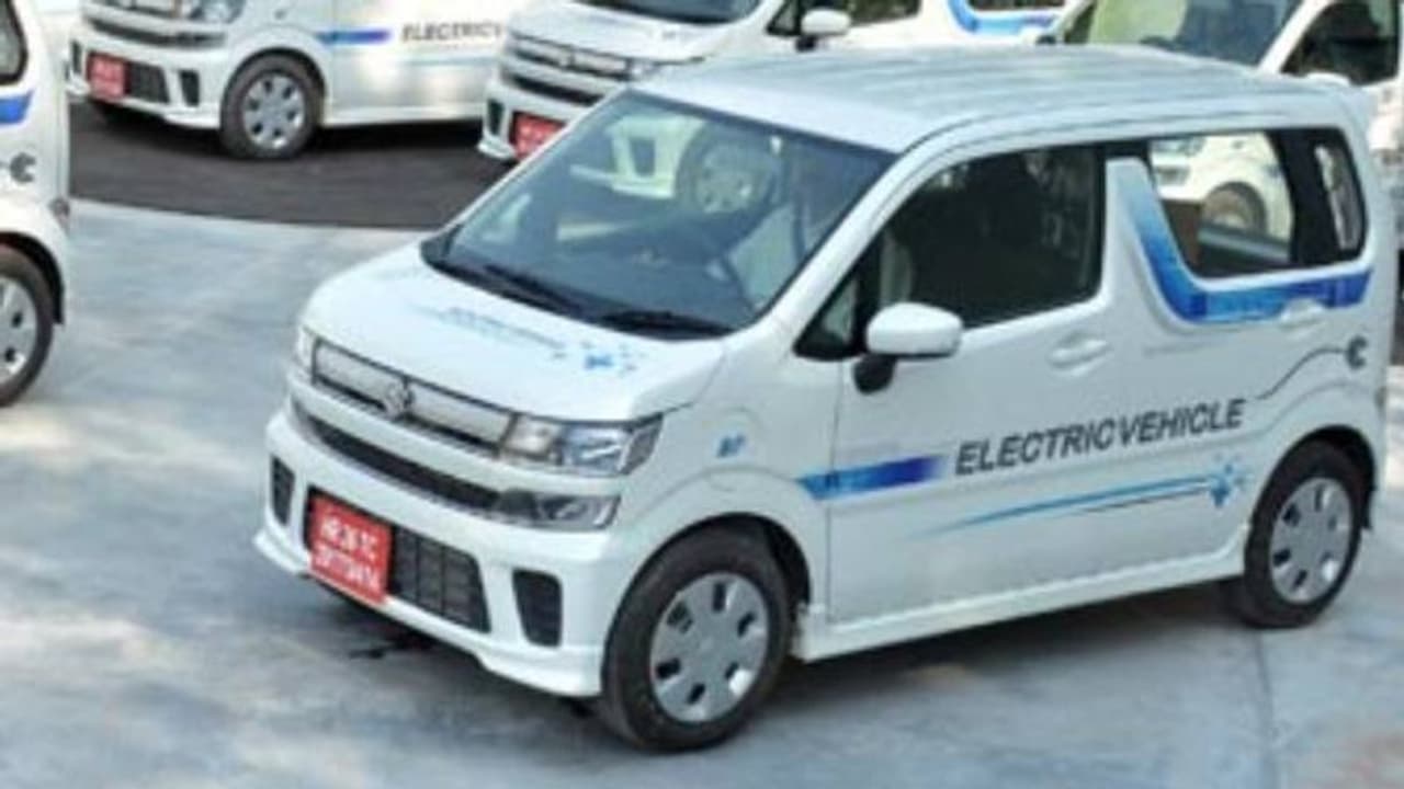 WagonR electric launch : அந்த மாடல் இனிமே லான்ச் ஆகாது ஷாக் கொடுத்த மாருதி சுசுகி WagonR electric launch : அந்த மாடல் இனிமே லான்ச் ஆகாது ஷாக் கொடுத்த மாருதி சுசுகி