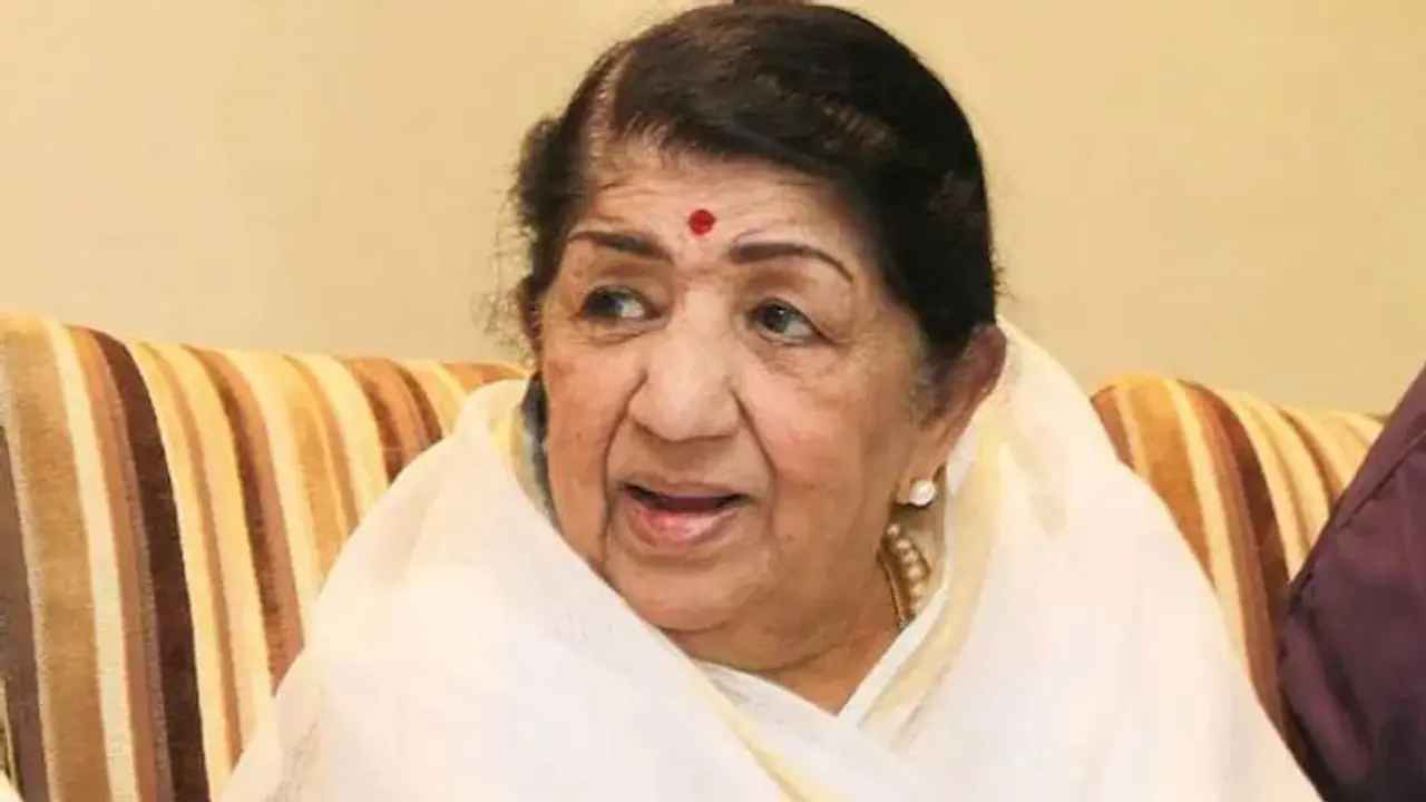 इसलिए मुंबई में प्रवाहित की गईं Lata Mangeshkar की अस्थियां, इन 2 जगहों पर भी किया जाएगा विसर्जन इसलिए मुंबई में प्रवाहित की गईं Lata Mangeshkar की अस्थियां, इन 2 जगहों पर भी किया जाएगा विसर्जन