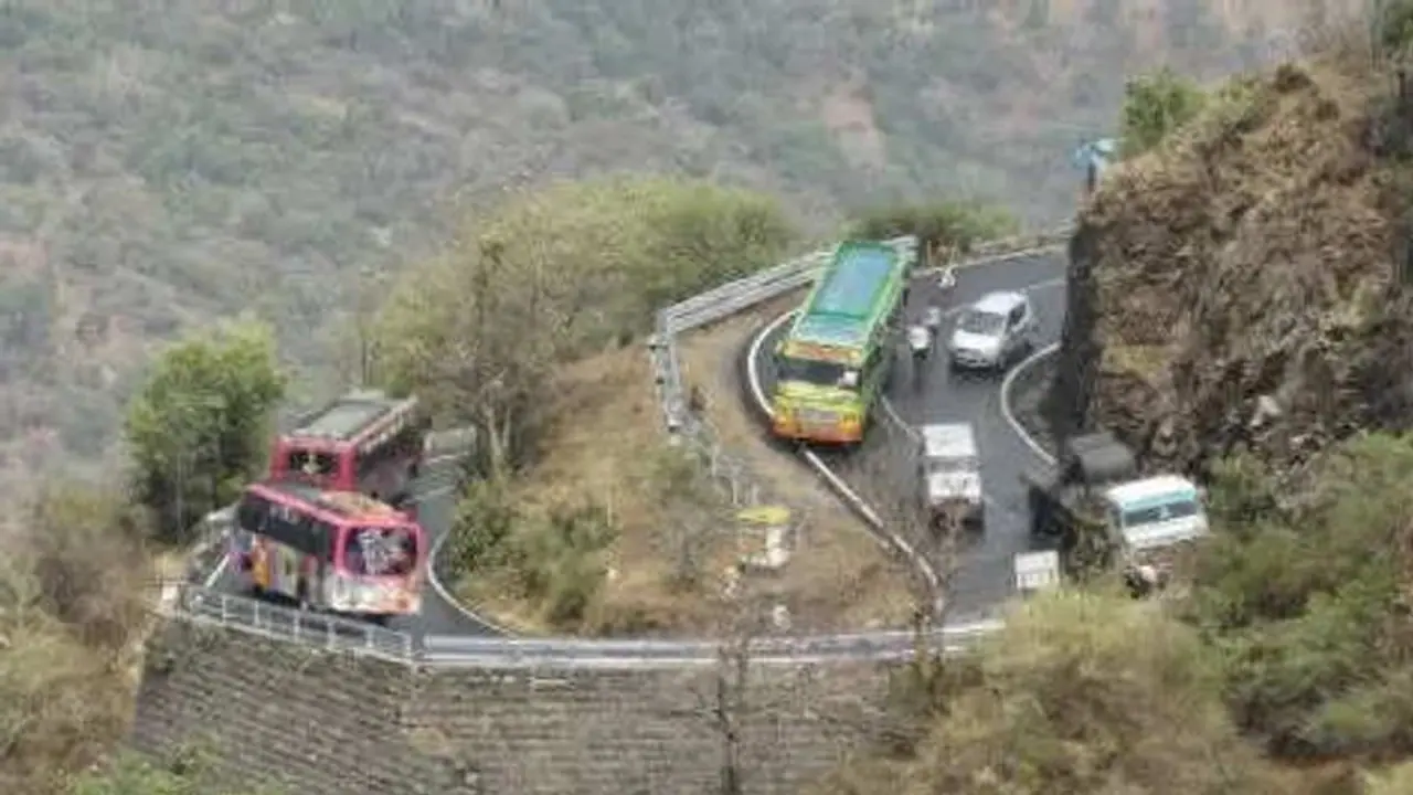 Dhimbam Hills Road: போக்குவரத்து தடை !! மலைப்பாதையில் சிக்கல்..அதிர்ச்சி தரும் வரலாற்று உண்மைகள்.. Dhimbam Hills Road: போக்குவரத்து தடை !! மலைப்பாதையில் சிக்கல்..அதிர்ச்சி தரும் வரலாற்று உண்மைகள்..