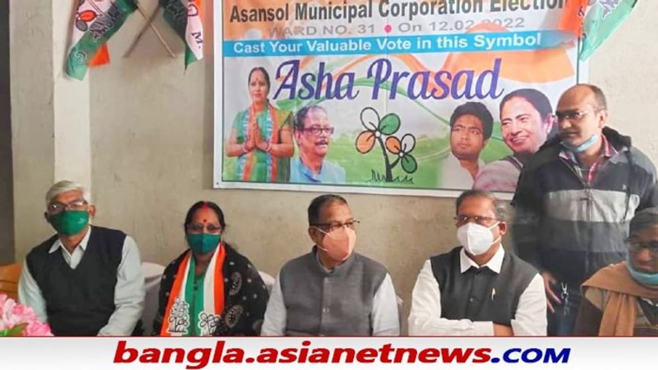 'টসে' জয়ী তৃণমূল প্রার্থী, সমান ভোট পেয়েও হেরে গেল বামেরা বিরল ঘটনা আসানসোলে 'টসে' জয়ী তৃণমূল প্রার্থী, সমান ভোট পেয়েও হেরে গেল বামেরা বিরল ঘটনা আসানসোলে