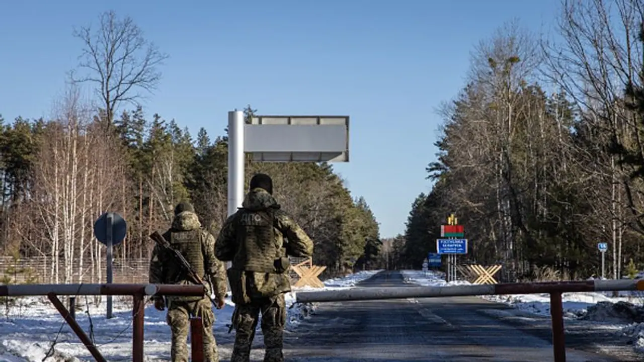 Ukraine crisis: As war looms, Indian Embassy asks citizens to return home