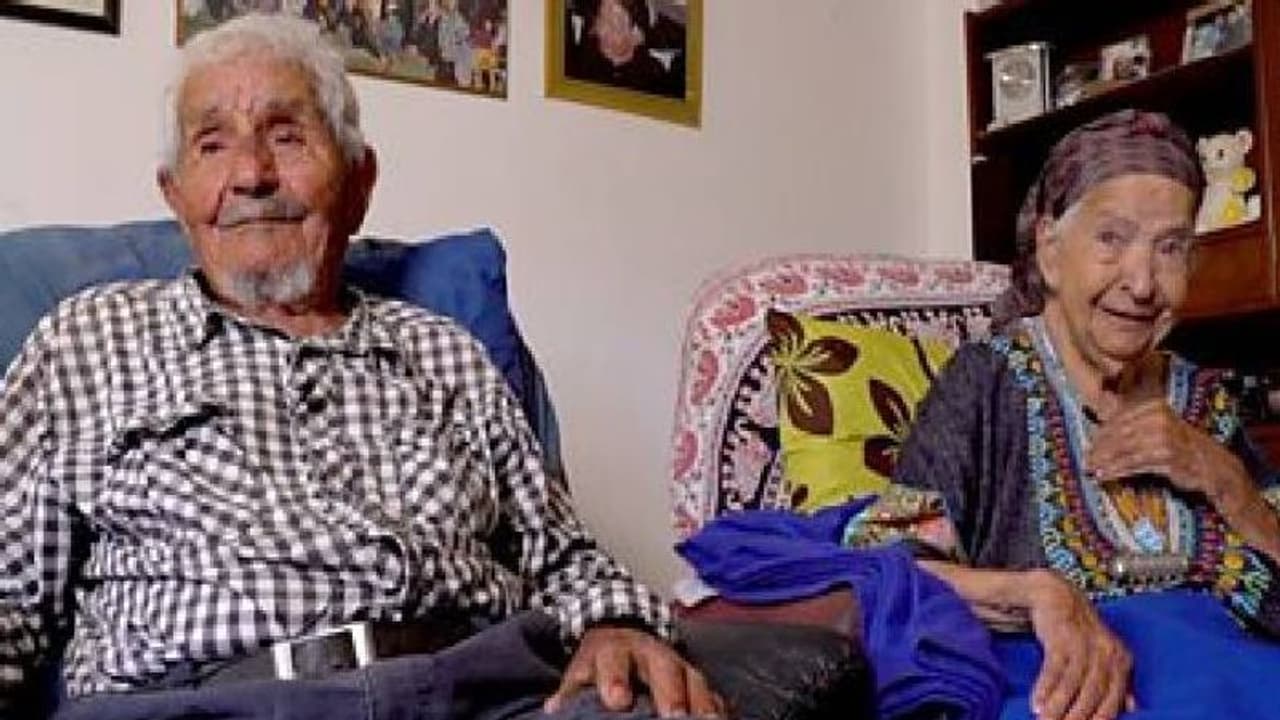 Zechariah and Shama’a : വിവാഹം കഴിഞ്ഞിട്ട് 91 വർഷം, ഇപ്പോഴും പ്രണയത്തിൽ തന്നെയെന്ന് ദമ്പതികൾ!