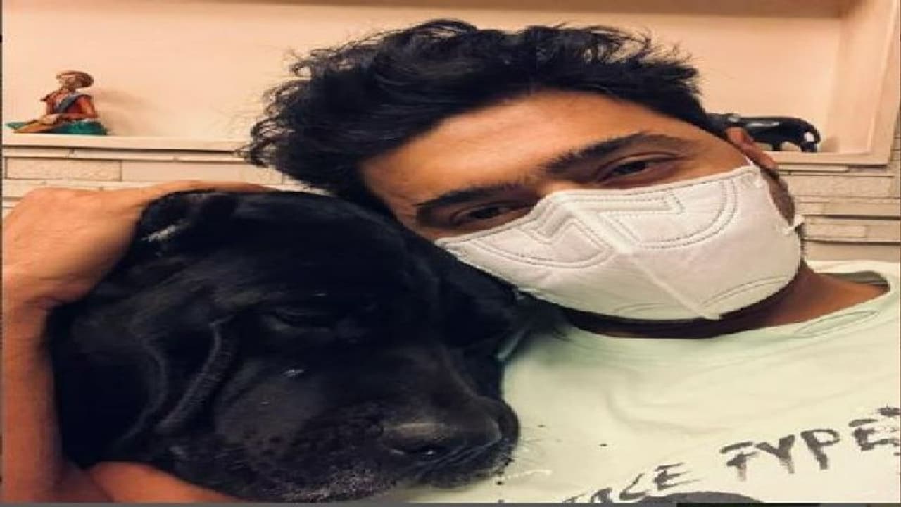 নিজাম প্যালেসে হাজিরার আগে রিয়েল হিরোর সম্মান, দেবকে প্রশংসাপত্র ওম বিড়লা র নিজাম প্যালেসে হাজিরার আগে রিয়েল হিরোর সম্মান, দেবকে প্রশংসাপত্র ওম বিড়লা র