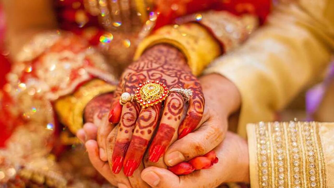 20 फरवरी से 13 अप्रैल तक नहीं होंगी शादियां, गुरु ग्रह की वजह से बढ़ सकता है कुछ लोगों का तनाव