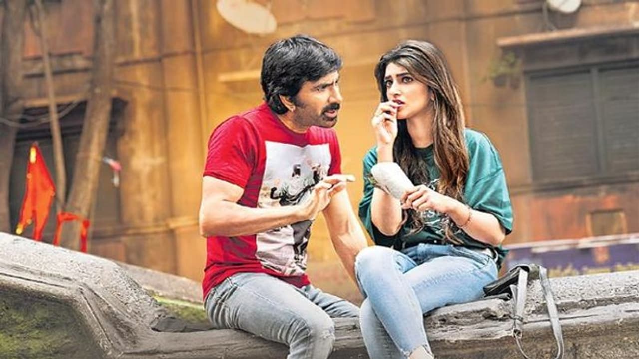 Dhamaka: కొత్త అవతారంలో మాస్ మహారాజ్, ఏ పాత్ర చేయబోతున్నాడంటే..?