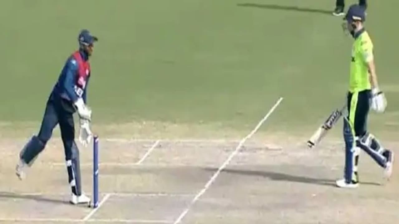Spirit of Cricket:அயர்லாந்து வீரரை அவுட்டாக்க வாய்ப்பிருந்தும்,அதை செய்யாத நேபாள விக்கெட் கீப்பர்!வைரல் வீடியோ