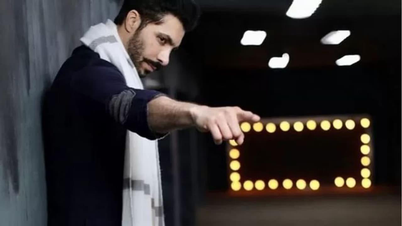 Deep Sidhu Death: देओल परिवार की वजह से दीप सिद्धू को मिला मौका, बन गए पंजाबी एक्टर Deep Sidhu Death: देओल परिवार की वजह से दीप सिद्धू को मिला मौका, बन गए पंजाबी एक्टर