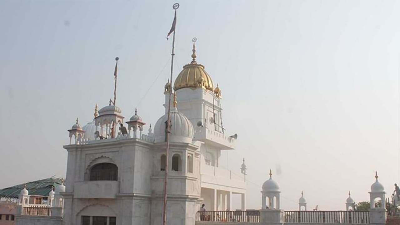 Ravidas Jayanti 2022: संत रविदास के इस मंदिर में है 200 किलो से ज्यादा सोना, 130 किलो की तो सिर्फ पालकी है