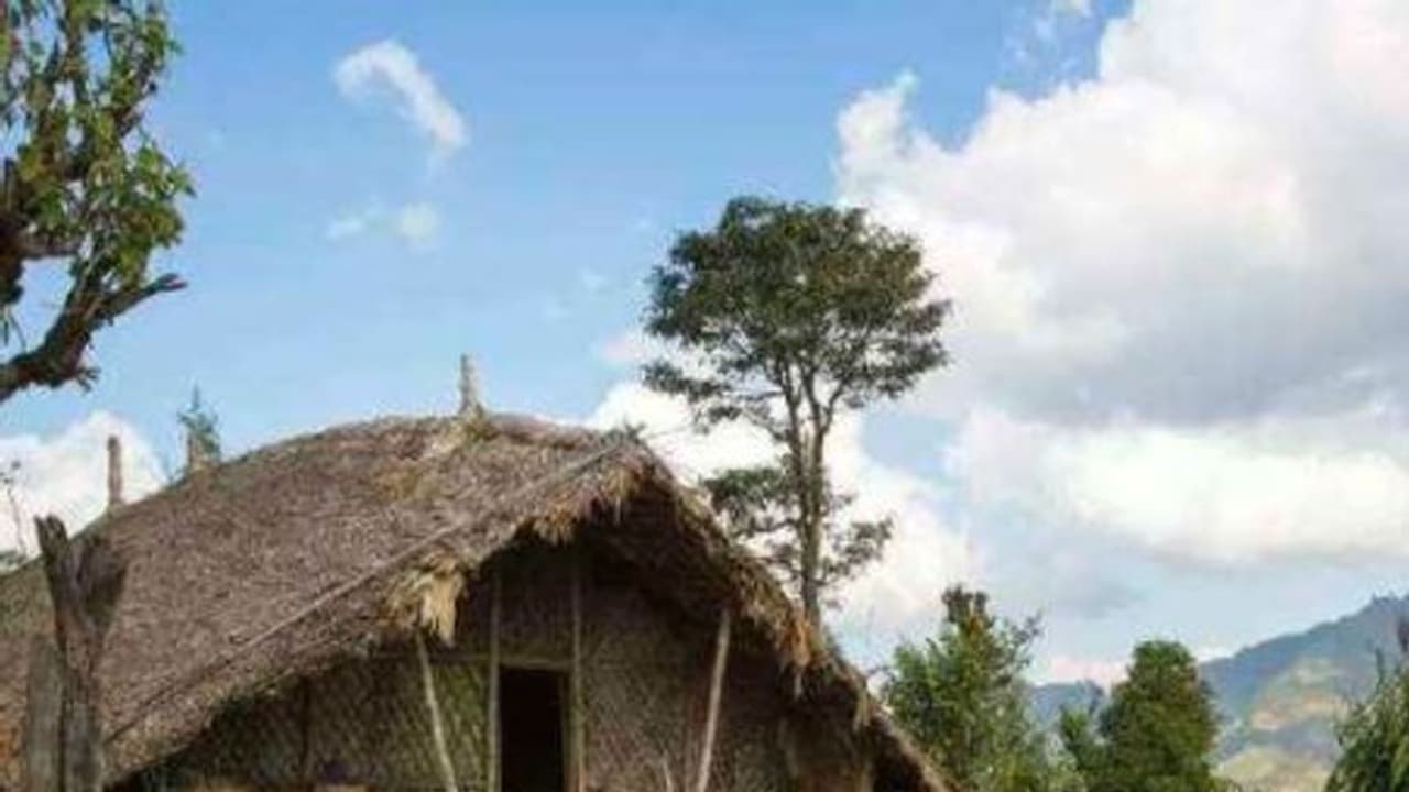 अनोखा गांव : जहां पर लोग खाते हैं एक देश में सोते हैं दूसरे देश में, जानिए क्या है वजह