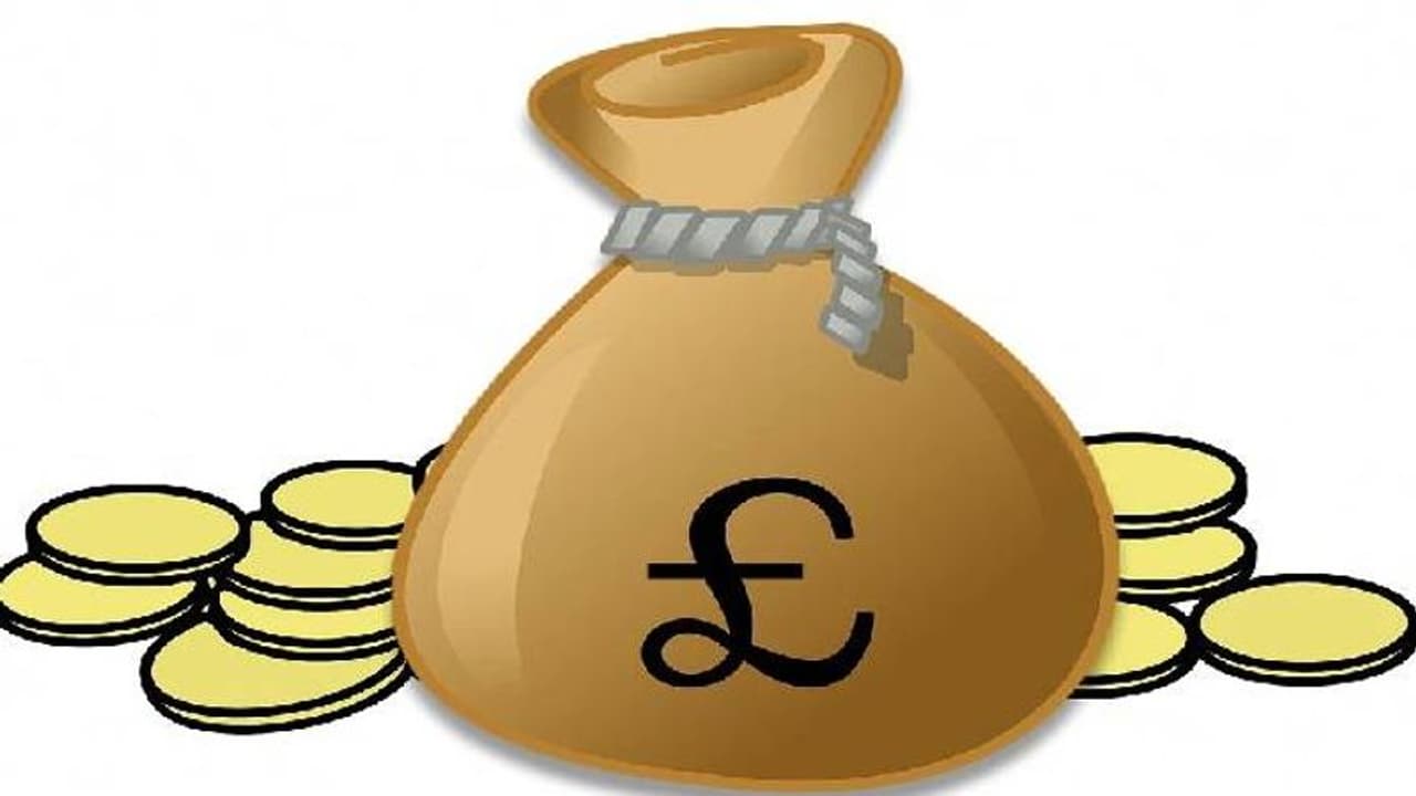 സ്കൂളിൽ കച്ചവടം, മകൻ ദിവസം ആയിരം രൂപവരെ സമ്പാദിക്കുന്നുവെന്ന് അമ്മ