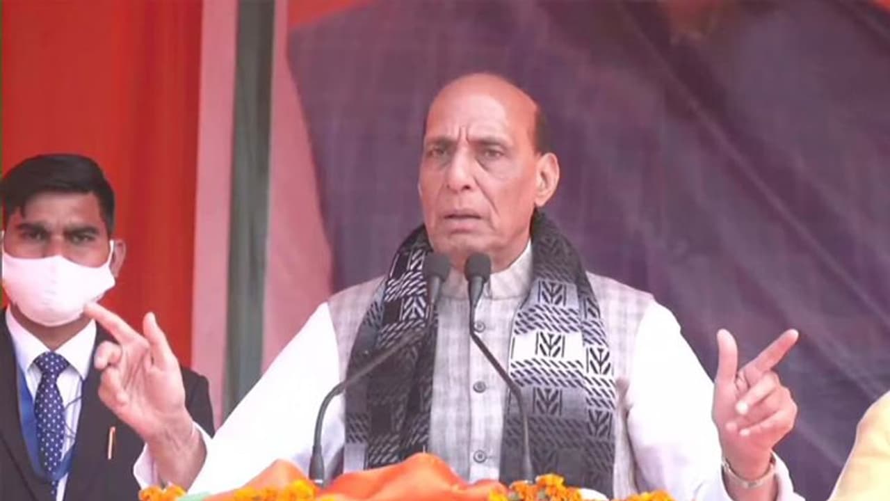 पंजाब चुनाव: राजनाथ सिंह बोले मैं तो यहां CM को देखकर हैरान हूं, आप सोच समझकर वोट करना..जानिए ऐसा क्यों कहा पंजाब चुनाव: राजनाथ सिंह बोले मैं तो यहां CM को देखकर हैरान हूं, आप सोच समझकर वोट करना..जानिए ऐसा क्यों कहा