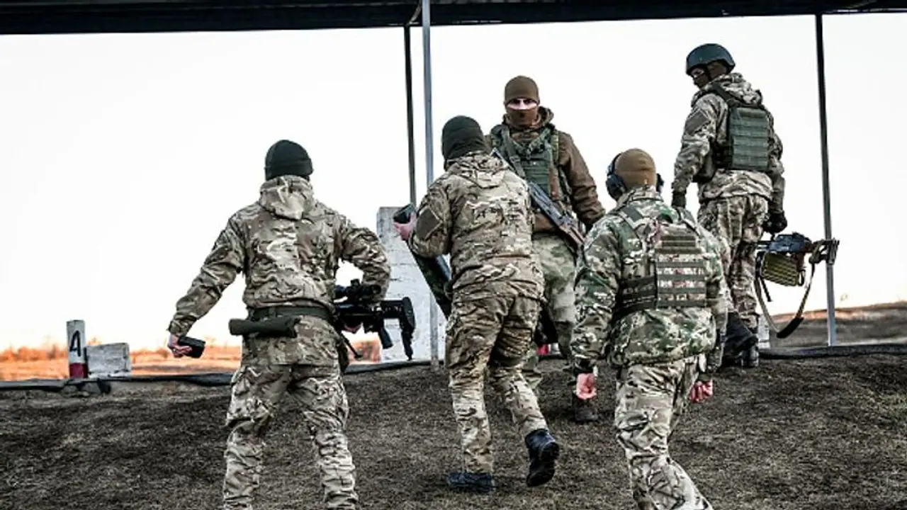 Ukraine Russia conflict: ಉಕ್ರೇನ್‌ ಗಡಿಯಲ್ಲಿ ರಷ್ಯಾ ಮತ್ತಷ್ಟು ಸೇನೆ ನಿಯೋಜನೆ!