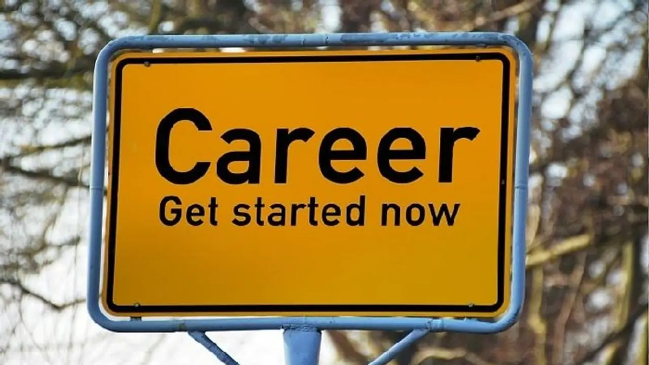 চাকরি ক্ষেত্রে সকল বাধা দূর হবে জ্যোতিষ মতে, রইল পাঁচ উপায়, জেনে নিন কী কী চাকরি ক্ষেত্রে সকল বাধা দূর হবে জ্যোতিষ মতে, রইল পাঁচ উপায়, জেনে নিন কী কী