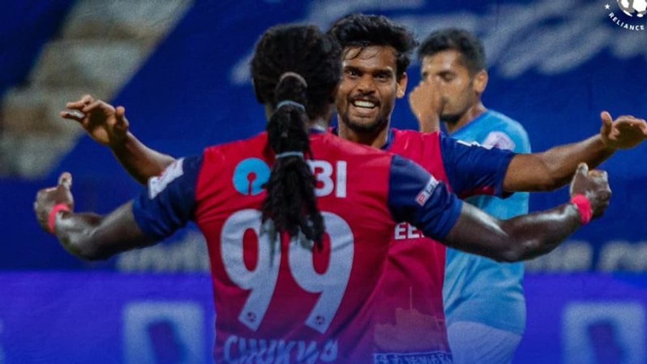 ISL 2021 22: പെനല്റ്റി പോരില് മുംബൈ സിറ്റിയെ വീഴ്ത്തി ജംഷഡ്പൂര് മൂന്നാമത് ISL 2021 22: പെനല്റ്റി പോരില് മുംബൈ സിറ്റിയെ വീഴ്ത്തി ജംഷഡ്പൂര് മൂന്നാമത്