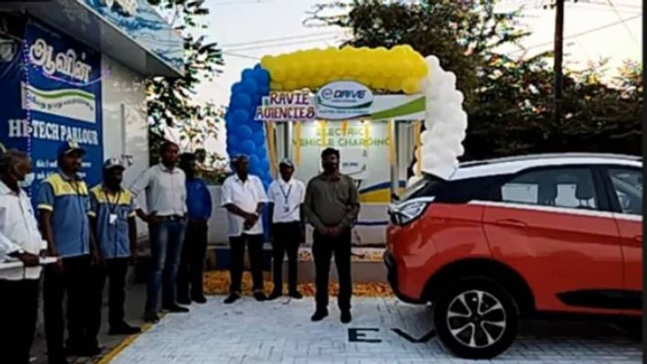 சென்னை நெடுஞ்சாலை பெட்ரோல் பங்க்களில் ஃபாஸ்ட் சார்ஜிங் வசதி பாரத் பெட்ரோலியம் அதிரடி