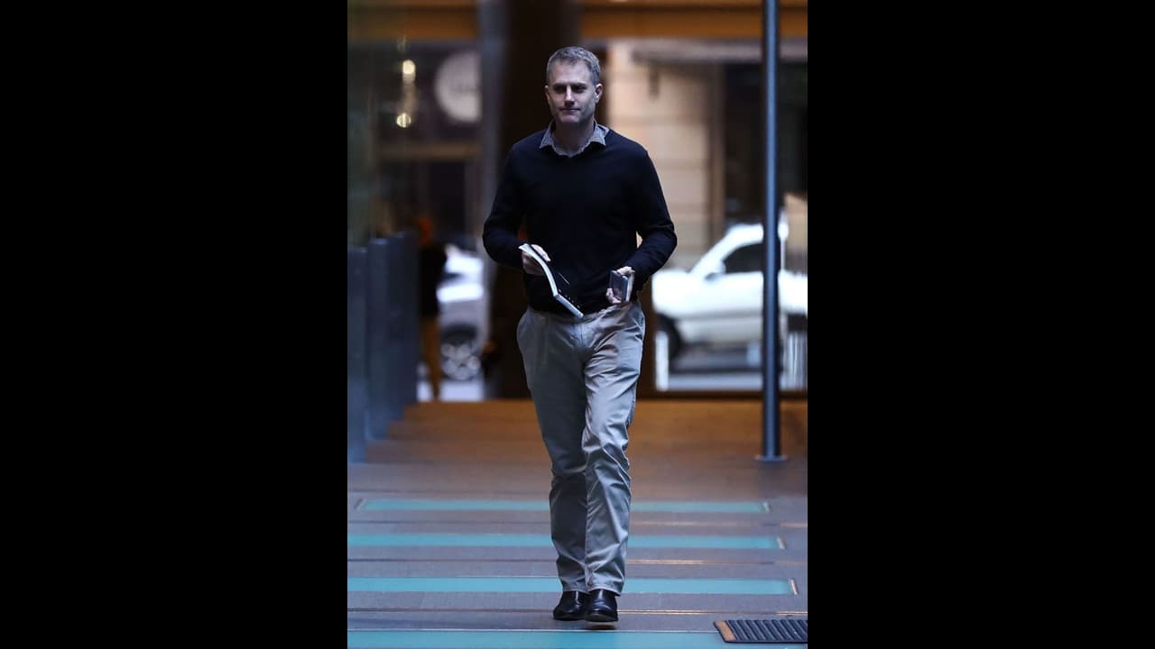 IPL Auction 2022: താരലേലത്തിന് പിന്നാലെ ഹൈദരാബാദിന് തിരിച്ചടി, സഹപരിശീലകന്‍ രാജിവെച്ചു