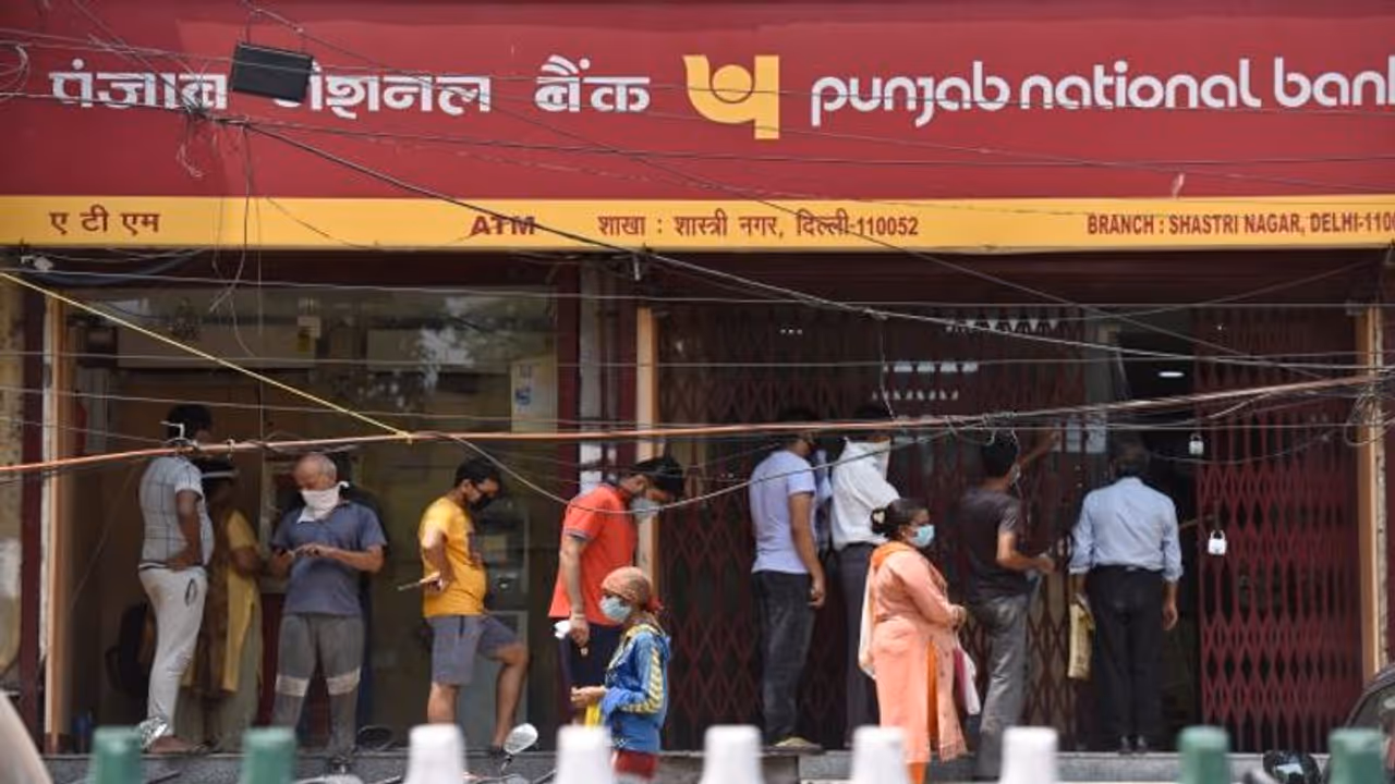 पीएनबी ने 10 लाख रुपए या उससे ज्यादा चेक क्लीयरेंस पर निमयों में किया बदलाव, जानिए क्या देनी होगी जानकारी पीएनबी ने 10 लाख रुपए या उससे ज्यादा चेक क्लीयरेंस पर निमयों में किया बदलाव, जानिए क्या देनी होगी जानकारी