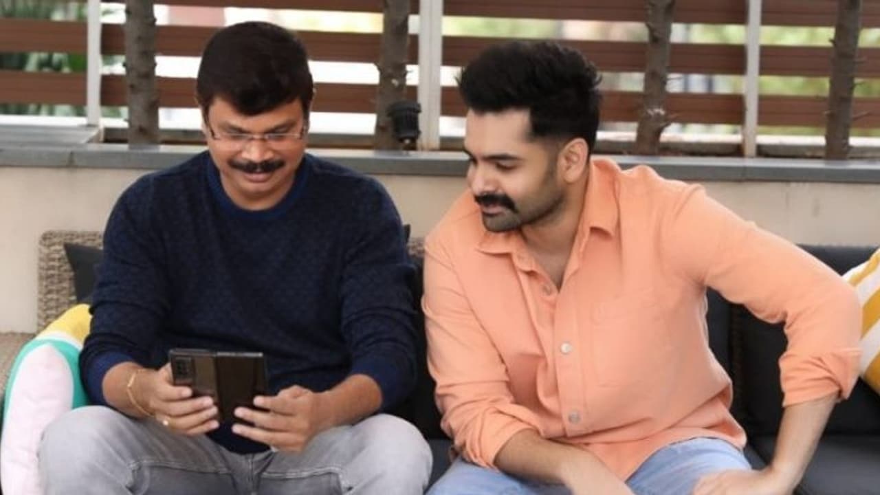 రామ్ బోయపాటి సినిమాలో మరో స్టార్ హీరో.. మల్టీస్టారర్ మూవీనా? రామ్ బోయపాటి సినిమాలో మరో స్టార్ హీరో.. మల్టీస్టారర్ మూవీనా?