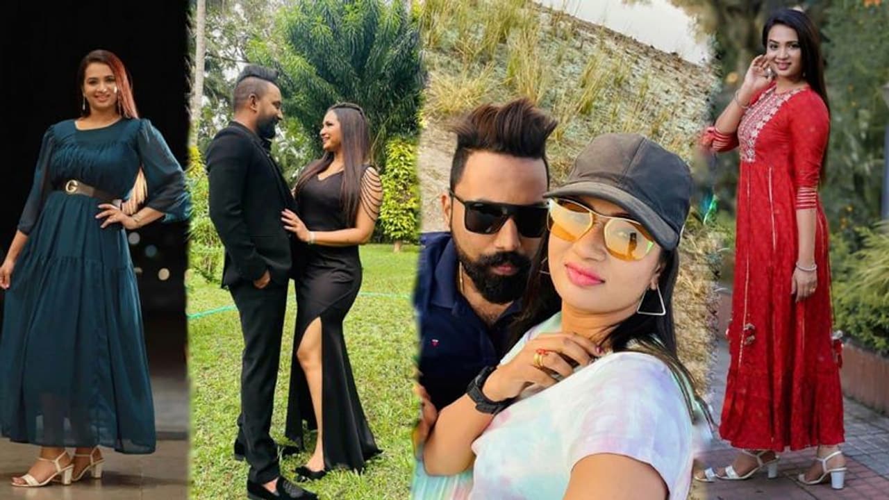 Saranya Anand : മിനി സ്കീൻ വേദിയിൽ ആദ്യമായി 'റീൽ' ഭർത്താവിനും യഥാർത്ഥ ഭർത്താവിനും ഒപ്പം ശരണ്യ Saranya Anand : മിനി സ്കീൻ വേദിയിൽ ആദ്യമായി 'റീൽ' ഭർത്താവിനും യഥാർത്ഥ ഭർത്താവിനും ഒപ്പം ശരണ്യ