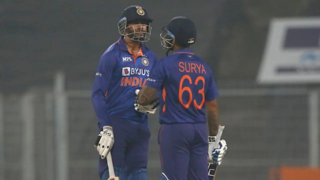 சூர்யகுமார் வெங்கடேஷ் ஐயர் காட்டடி ஃபினிஷிங்! கடைசி 5 ஓவரில் 86 ரன்கள்.. வெஸ்ட் இண்டீஸுக்கு கடின இலக்கு