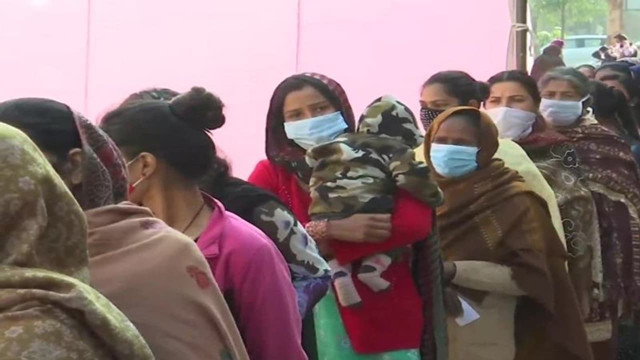 Punjab Elections: ಪಂಜಾಬ್‌ ಶೇ.70, ಯು.ಪಿ ಶೇ61ರಷ್ಟು ಮತದಾನ