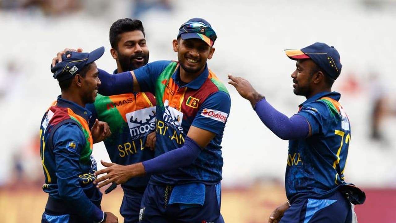 IND vs SL: ഇന്ത്യക്കെതിരായ ടി20 പരമ്പര, ശ്രീലങ്കന്‍ ടീമിനെ പ്രഖ്യാപിച്ചു, ഫെര്‍ണാണ്ടോയും മെന്‍ഡിസുമില്ല