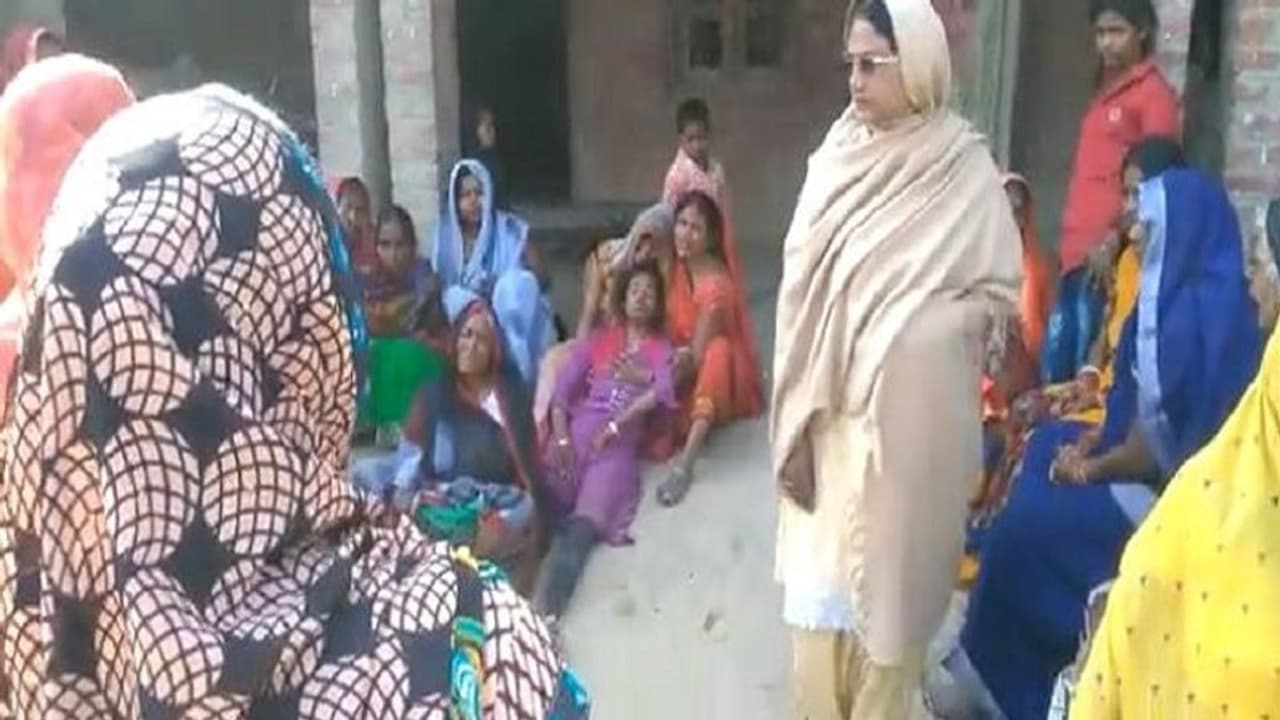 आजमगढ़ में पहले भी जहरीली शराब से जान गवां चुके हैं 100 से अधिक लोग, जानिए कब कब हुई घटनाएं आजमगढ़ में पहले भी जहरीली शराब से जान गवां चुके हैं 100 से अधिक लोग, जानिए कब कब हुई घटनाएं