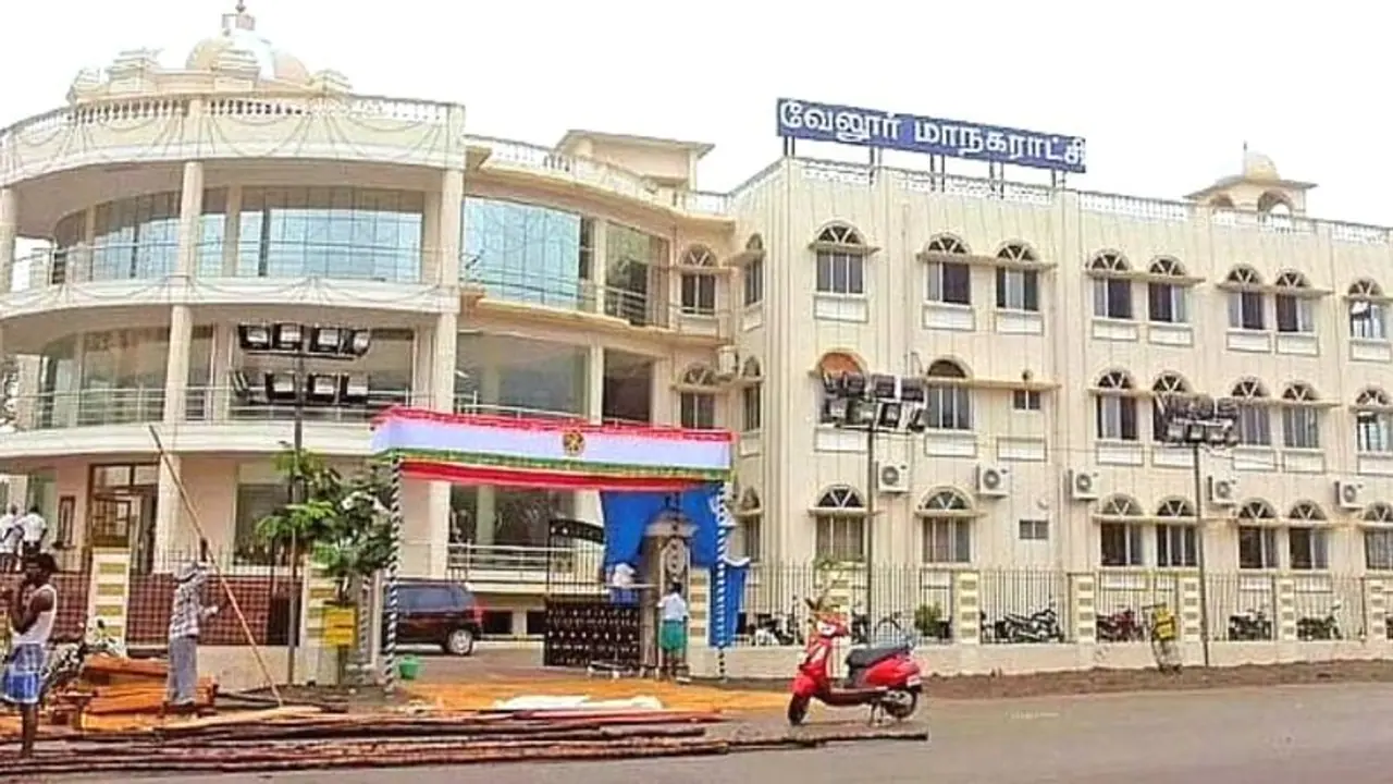 Vellore Corporation Election Result 2022 : வேலூர் மாநகராட்சியில் 23 இடங்களில் திமுக வெற்றி!!