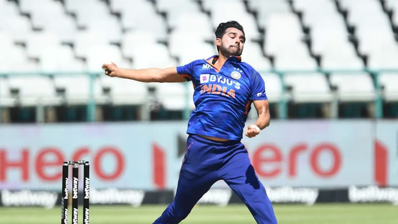 ചാഹറിന്‍റെ കാര്യം സംശയത്തില്‍, ലോകകപ്പിനായി ഒരു പേസര്‍ കൂടി ഓസ്ട്രേലിയയിലേക്ക്