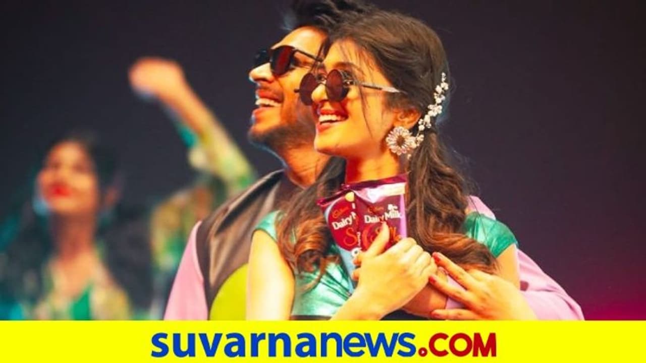 Old Monk ಅಂದ್ರೆ ನಮಗಿಷ್ಟ: ಫೆ.25ರಂದು ಶ್ರೀನಿ ಅದಿತಿ ಸಿನಿಮಾ ತೆರೆಗೆ Old Monk ಅಂದ್ರೆ ನಮಗಿಷ್ಟ: ಫೆ.25ರಂದು ಶ್ರೀನಿ ಅದಿತಿ ಸಿನಿಮಾ ತೆರೆಗೆ