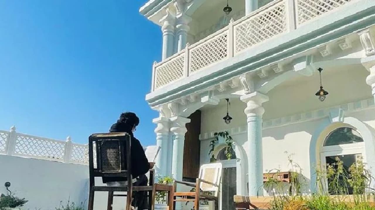 Bollywood Actor : 'ഒരിക്കല്‍ ഞാന്‍ താമസിച്ച വീടിന്റെ വലുപ്പമാണ് ഇന്ന് എന്റെ ബാത്‌റൂമിന്'