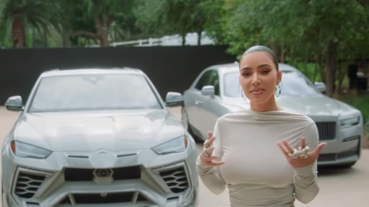 ಮನೆ ಬಣ್ಣಕ್ಕೆ 3 ಕಾರು ರೀ ಪೇಂಟ್‌ ಮಾಡಿಸಿದ ನಟಿ: ವ್ಯಯಿಸಿದ್ದು ಬರೋಬ್ಬರಿ 75 ಲಕ್ಷ ರೂ.!