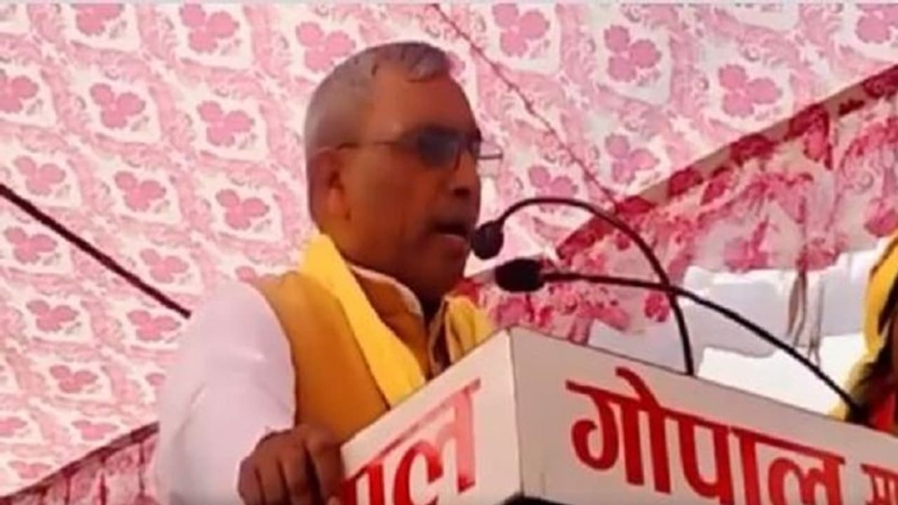 यूपी चुनाव: राजभर का CM योगी पर हमला, बोले गद्दी से उतार कर वहां भेजेंगे, जहां भीख मांगने की ट्रेनिंग दी जाती