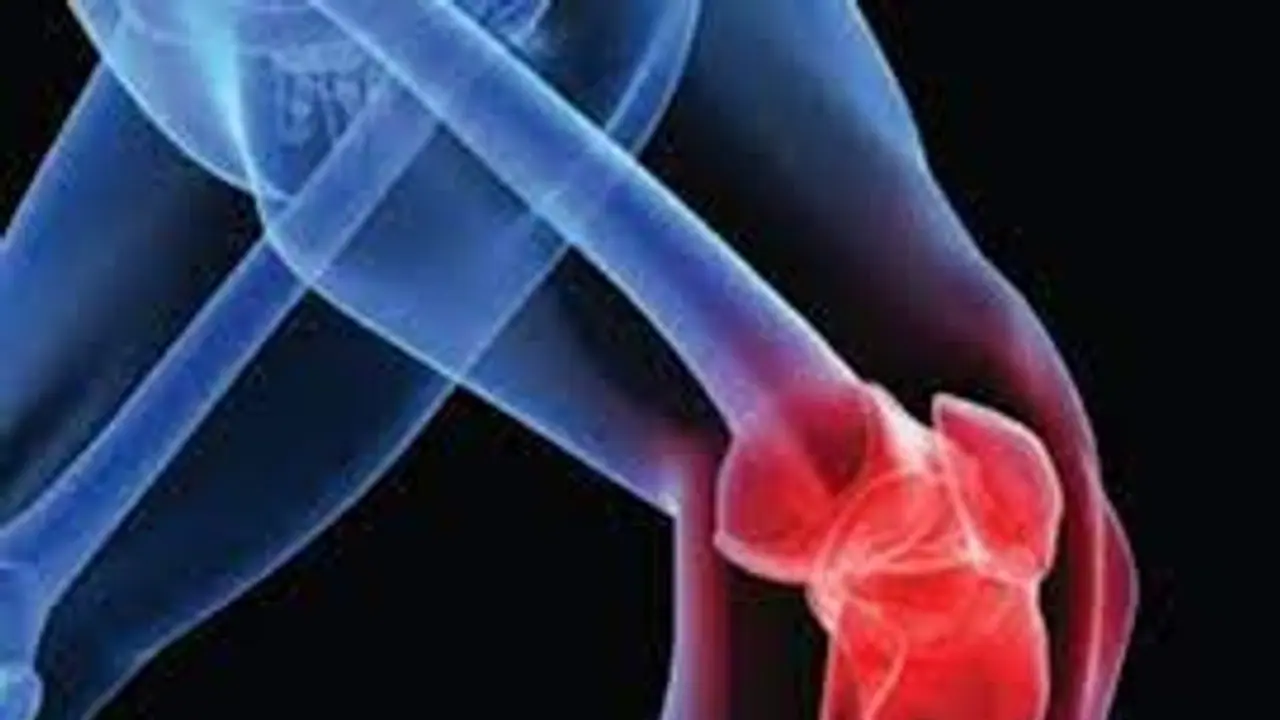 এই ভিটামিনগুলির অভাবে হাড় দুর্বল হয়ে যায়, বড় ক্ষতি হওয়ার আগেই সাবধান হয়ে যান এই ভিটামিনগুলির অভাবে হাড় দুর্বল হয়ে যায়, বড় ক্ষতি হওয়ার আগেই সাবধান হয়ে যান