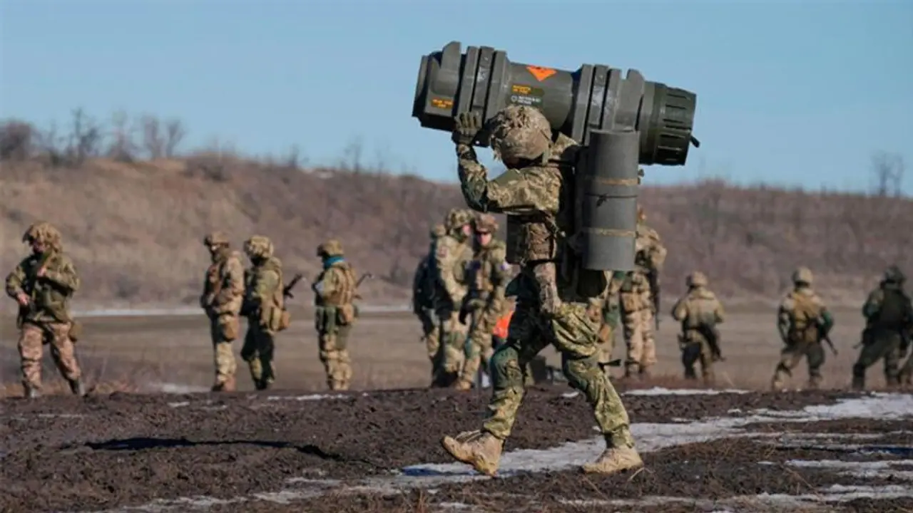 Taliban, who invaded Afghanistan, blows peace pipe to Russia