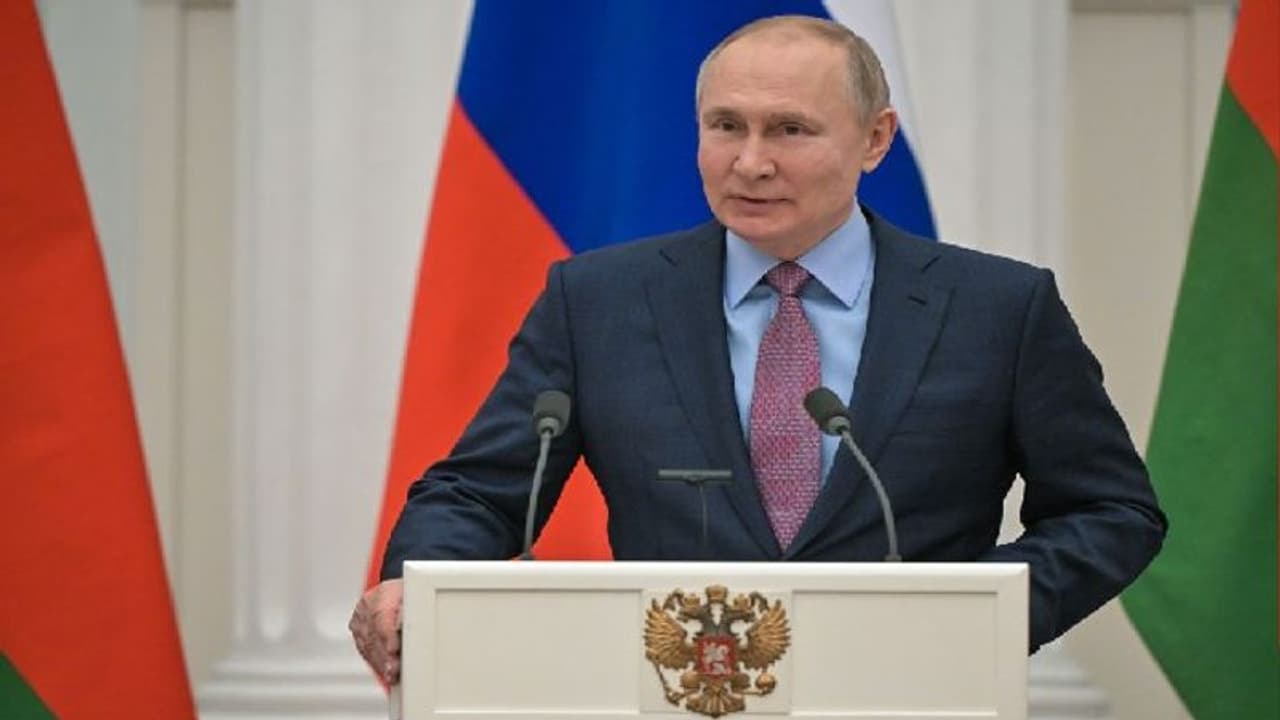 Russia Ukraine crisis:பொருளாதார தடையெல்லாம் சமாளிக்க தயார்..ரஷ்யா பதிலடி..! உக்ரனையில் பதற்றம்..!