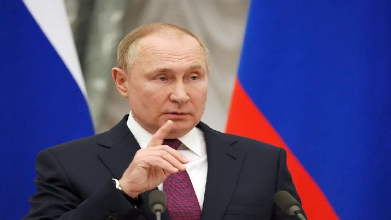 Ukraine : 'റഷ്യയെ സംരക്ഷിക്കാന് മറ്റൊരു മാര്ഗമില്ലായിരുന്നു'; അധിനിവേശം ന്യായീകരിച്ച് പുടിന് Ukraine : 'റഷ്യയെ സംരക്ഷിക്കാന് മറ്റൊരു മാര്ഗമില്ലായിരുന്നു'; അധിനിവേശം ന്യായീകരിച്ച് പുടിന്