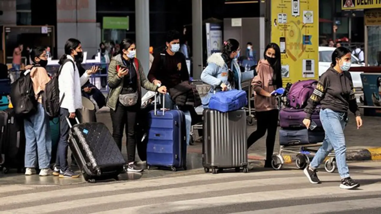যুদ্ধ বিধ্বস্ত ইউক্রেন থেকে দেশে ফিরতে চান না এক ভারতীয় ছাত্রী, কারণ জানলে অবাক হবেন যুদ্ধ বিধ্বস্ত ইউক্রেন থেকে দেশে ফিরতে চান না এক ভারতীয় ছাত্রী, কারণ জানলে অবাক হবেন