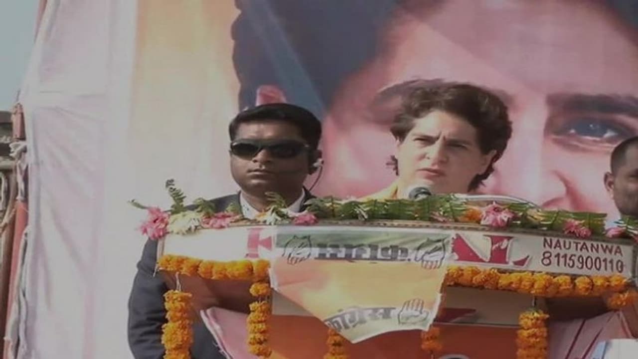 यूपी चुनाव: महराजगंज में बोली प्रियंका गांधी जो अपने वादे पूरे नहीं करते, उन राजनेताओं को वोट न दे