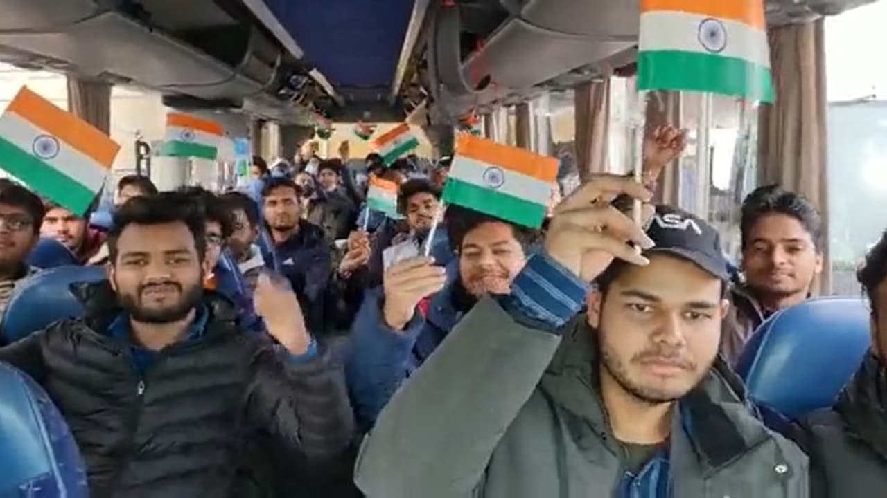 Russia Ukraine war:हरियाणा पंजाब के बच्चे मेडिकल की पढ़ाई के लिए क्यों जाते हैं यूक्रेन,Inside Story में जानें Russia Ukraine war:हरियाणा पंजाब के बच्चे मेडिकल की पढ़ाई के लिए क्यों जाते हैं यूक्रेन,Inside Story में जानें