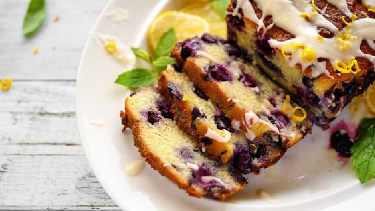 জলখাবারে বানান লেমন ব্লু বেরী কেক, জেনে নিন কী করে বানাবেন এই কেক, রইল রেসিপি জলখাবারে বানান লেমন ব্লু বেরী কেক, জেনে নিন কী করে বানাবেন এই কেক, রইল রেসিপি